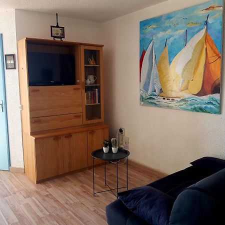 T2 Sur Le Port Avec Parking Apartment Груисан Екстериор снимка